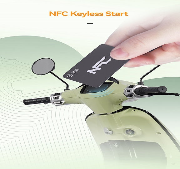 Scuter Electric N-Moto EL3 Gri – Motor Bosch 1000W, Dimensiuni 1760×540×1130mm, Greutate 65Kg, Viteză Max. 45 km/h, Autonomie 60 km, Baterii 72V, APP, GPS, Carte RAR (C.I.V) + CADOU Tricou N-Moto